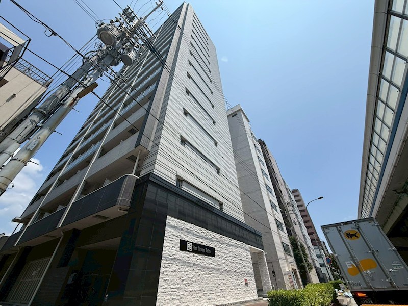 建物外観　スタイリッシュな外観