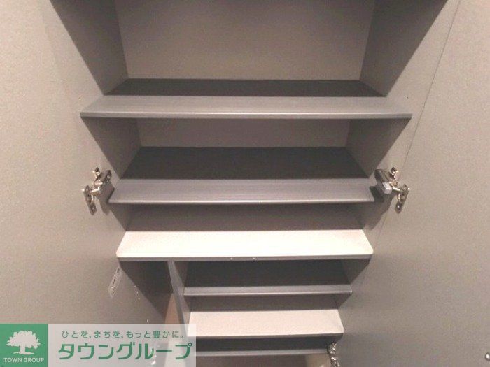 収納　※別号室参照※反転タイプ