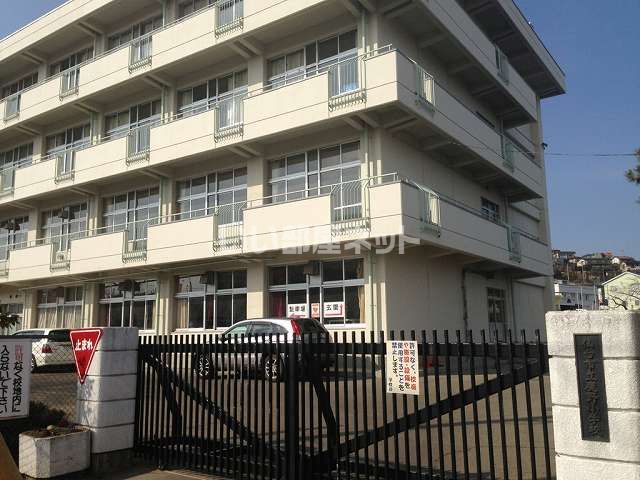 小学校　仙台市立鹿野小学校（小学校）まで1073m