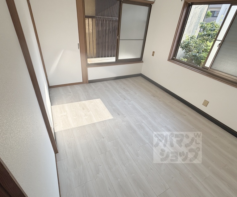 川島寺田町貸家13-7の居間写真