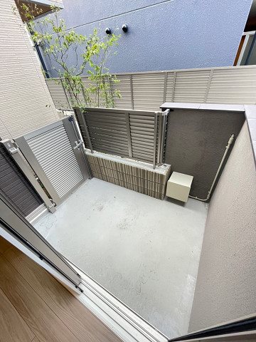 バルコニー