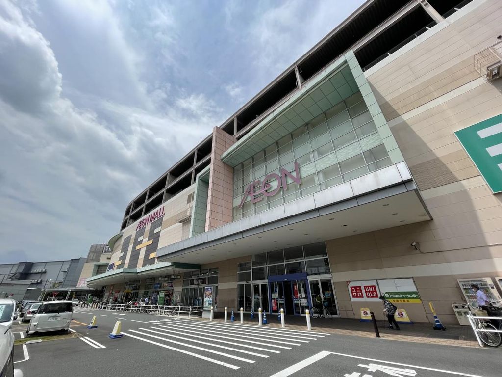 ショッピングセンター　イオンモール北戸田（ショッピングセンター）まで2200m