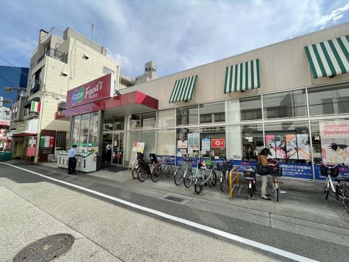 スーパー　生活協同組合コープこうべ コープ甲子園口（スーパー）まで139m