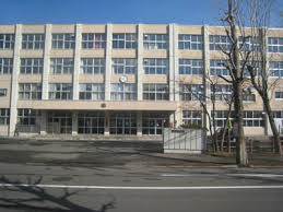 中学校　札幌市立北栄中学校（中学校）まで1766m