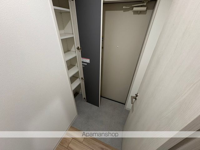 CASA CALMA上野口の玄関写真