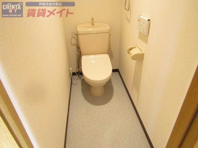 トイレ　同物件別室画像