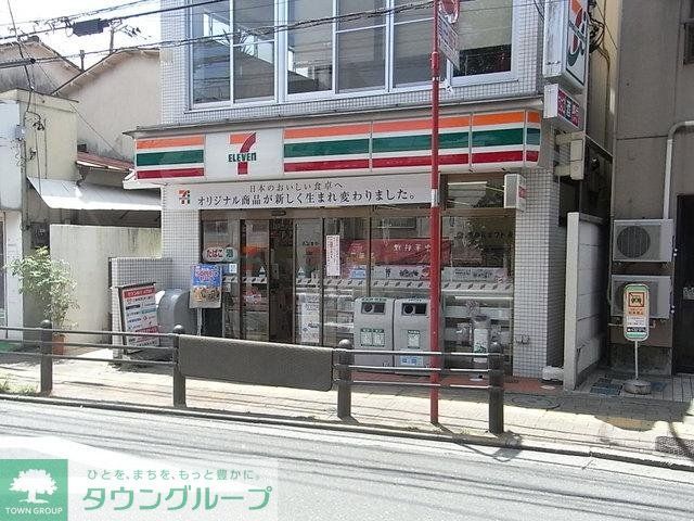 コンビニ　セブンイレブン（コンビニ）まで172m