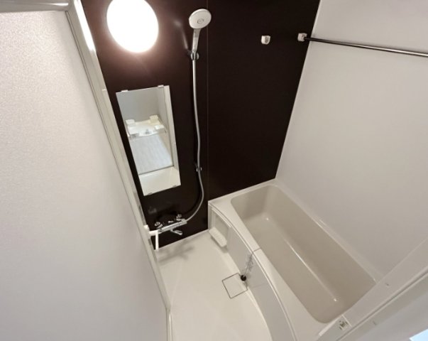 バス・シャワールーム　写真は同タイプ住居です。