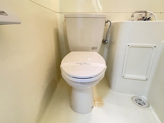 トイレ　参考写真。