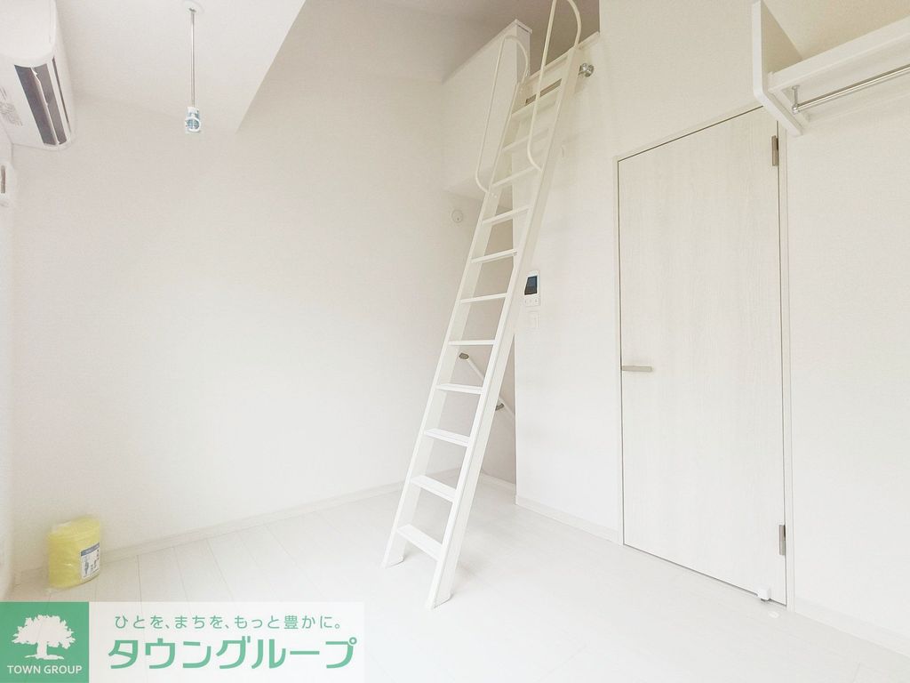 居室・リビング　収納