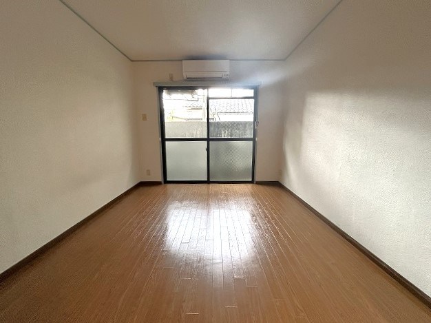 居室・リビング　参考写真。