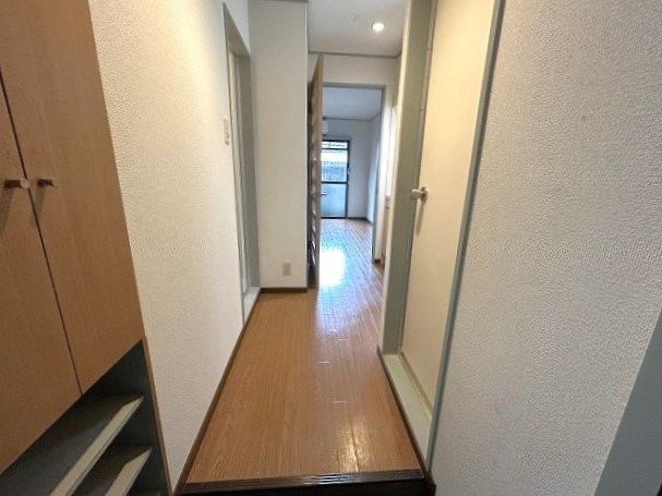 玄関　参考写真。