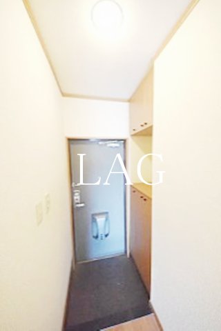 玄関　玄関です。