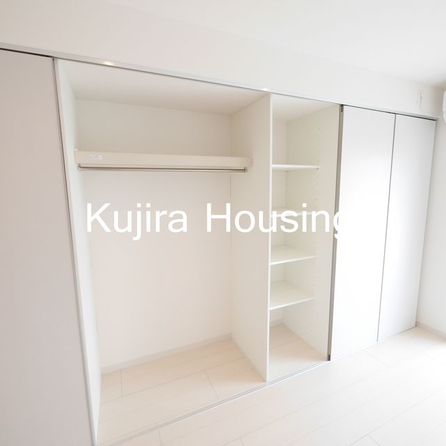収納　★壁面収納で収納力が心強いですね★