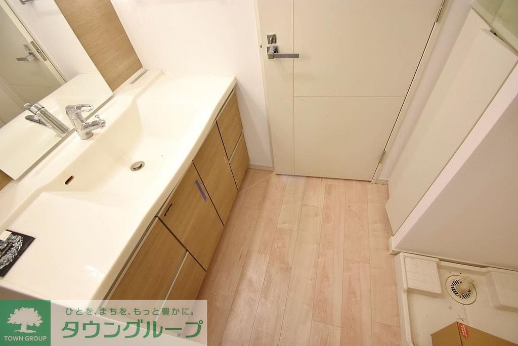 洗面設備　お問合せは(株)タウンハウジングレジデンス事業部　赤坂店・…