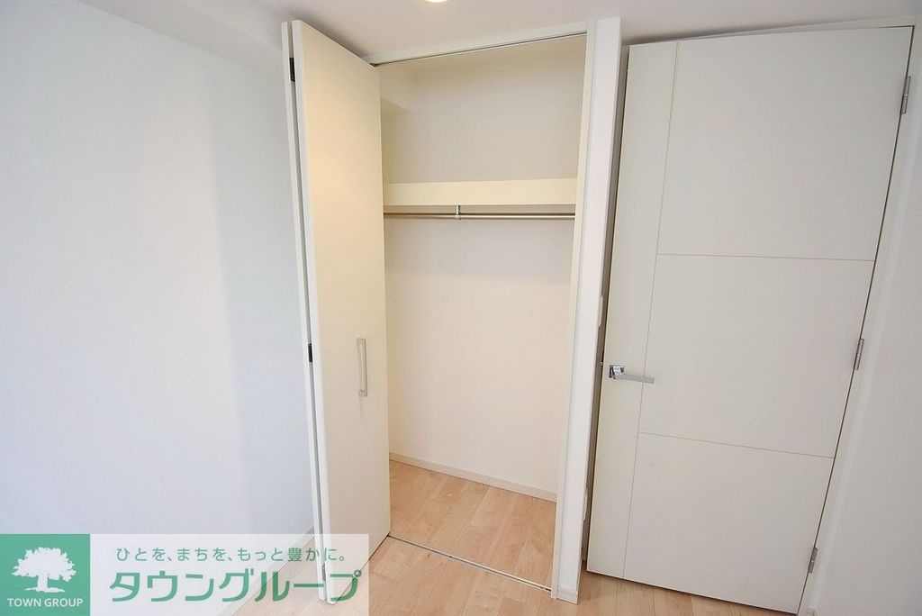 収納　お問合せは(株)タウンハウジングレジデンス事業部　赤坂店・…