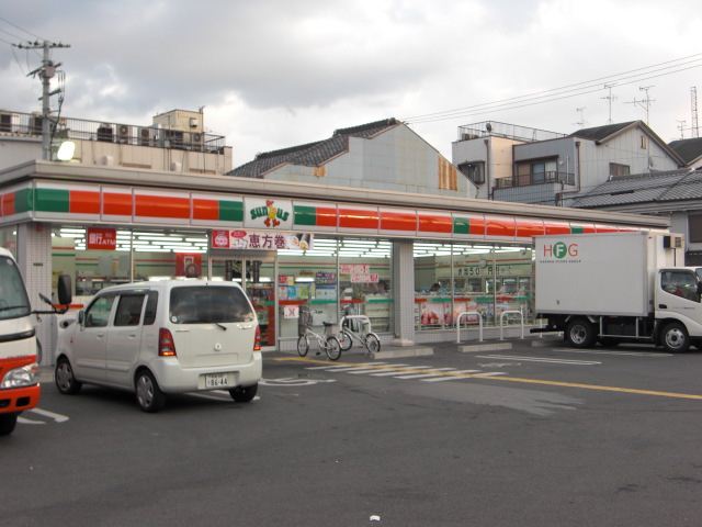 コンビニ　サンクス大阪田島5丁目店（コンビニ）まで162m