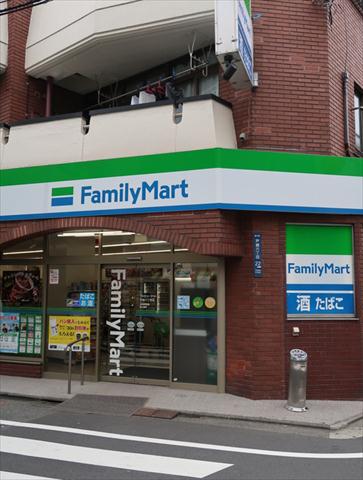 コンビニ　ファミリーマート戸越六丁目店（コンビニ）まで10m
