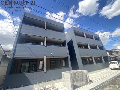 建物外観　オートロック付きで安心です♪