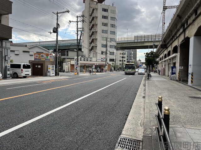 その他　周辺道路（その他）まで10m