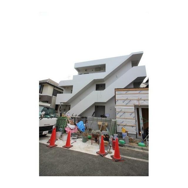 小田急線 千歳船橋駅 徒歩9分 築4年