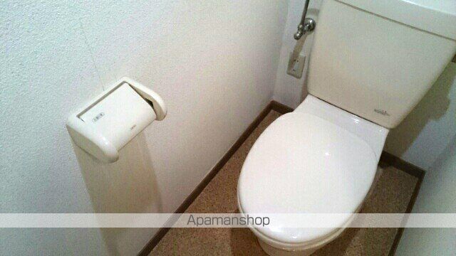 ガーデンロイヤルAのトイレ写真