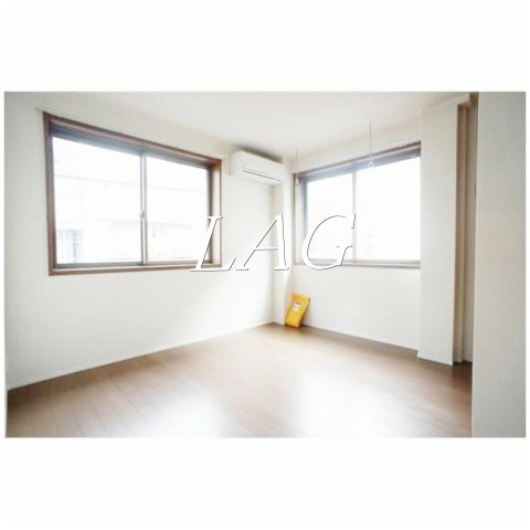 居室・リビング　洋室のお部屋です。