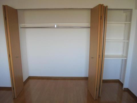 収納　クローゼット（イメージ）