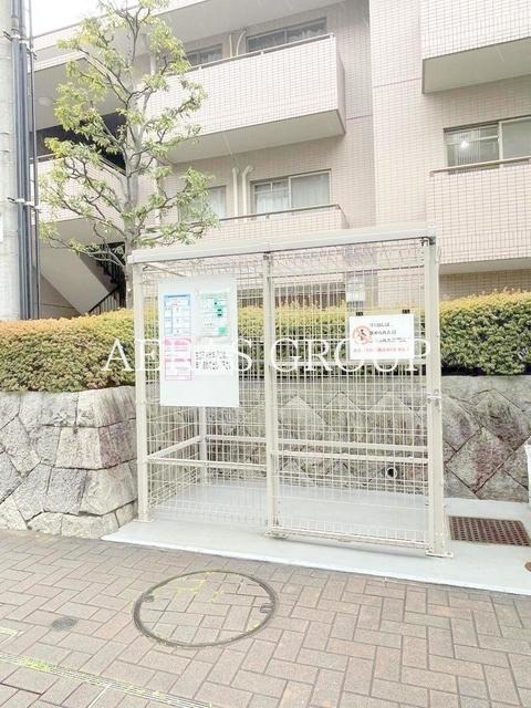 オクトス市ヶ尾2の外観写真