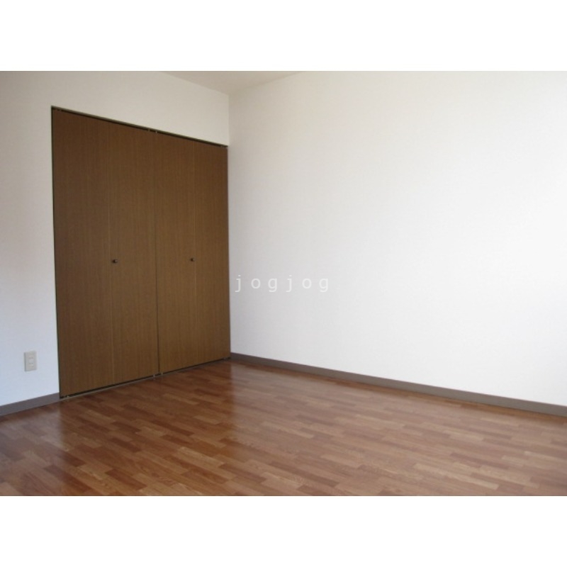 その他部屋・スペース　壁が多く使いやすいです。
