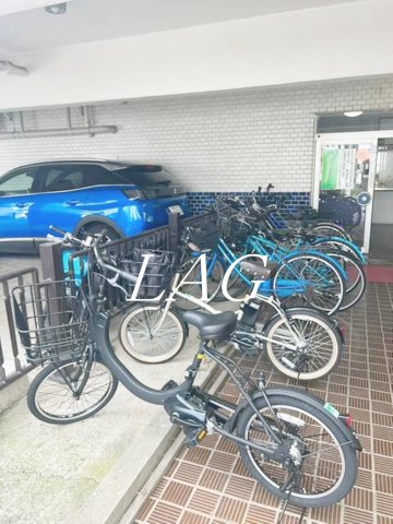 その他共有部分　駐輪場です。