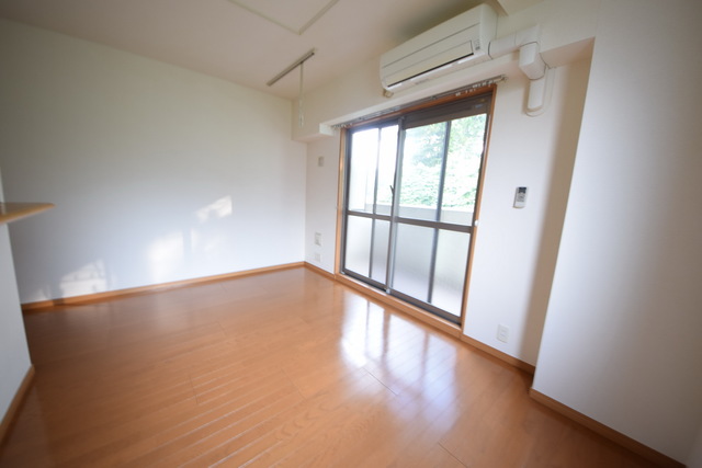 その他部屋・スペース　～白を基調としたきれいなお部屋っ～