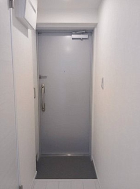 玄関　同仕様タイプ