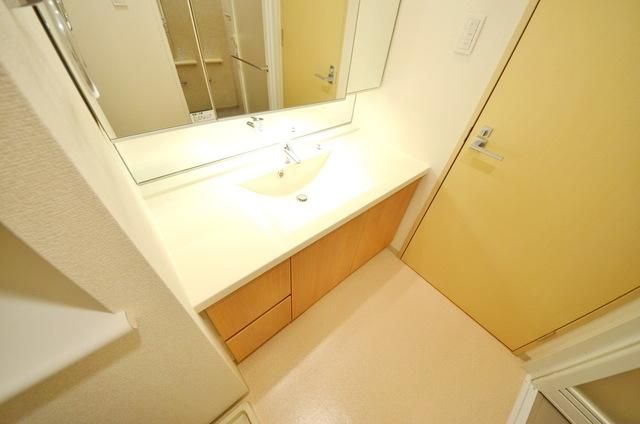 洗面設備　別タイプ部屋　参考写真です