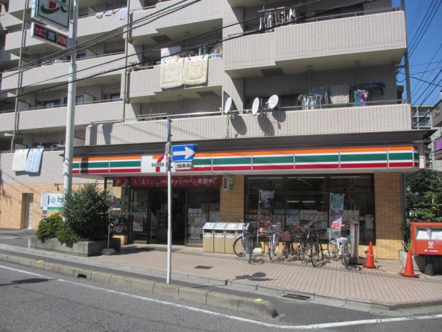 コンビニ　セブンイレブン（コンビニ）まで440m