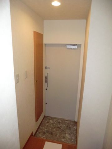 玄関　広々した玄関です
