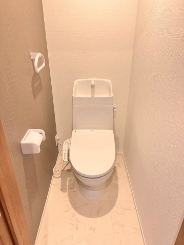 盛林レジデンスA棟のトイレ写真