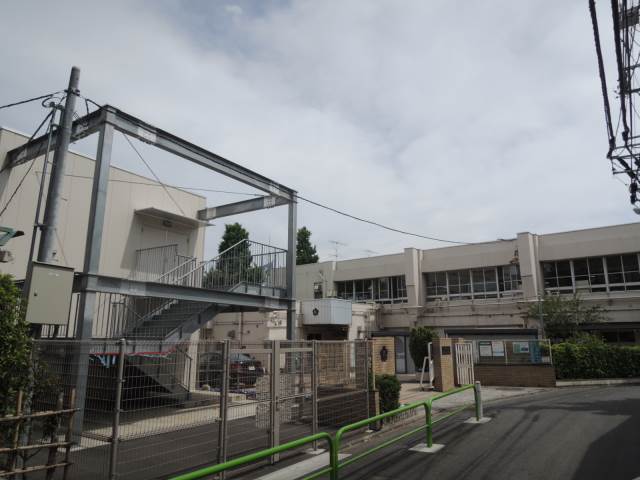 小学校　加賀小学校（小学校）まで436m
