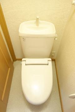 シュープリームのトイレ写真