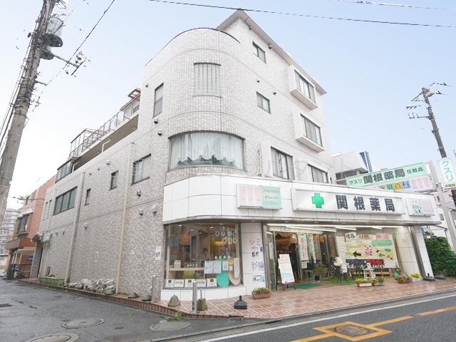 建物外観　ロイヤルマンション