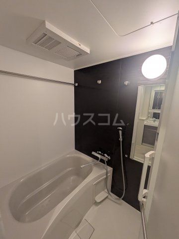 コートレジデンス南大塚の風呂写真