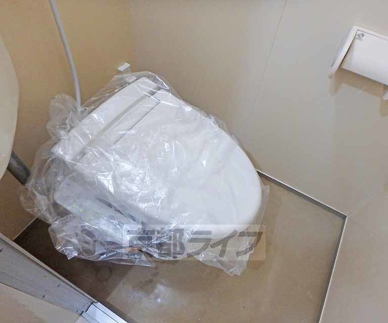 トイレ　洗浄機能付きトイレです。