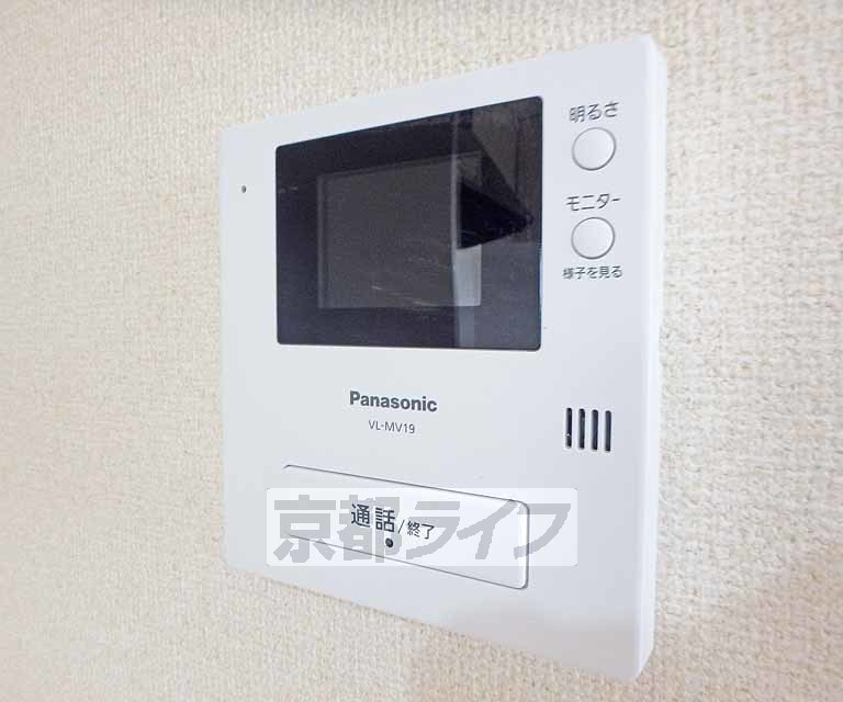 セキュリティ　モニターで来客確認が出来ます。