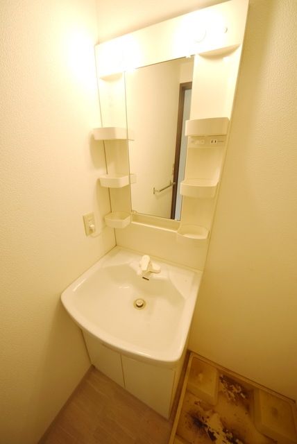 AEOLO LUCEの内装写真
