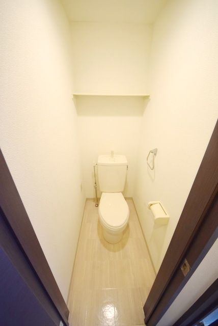 AEOLO LUCEのトイレ写真
