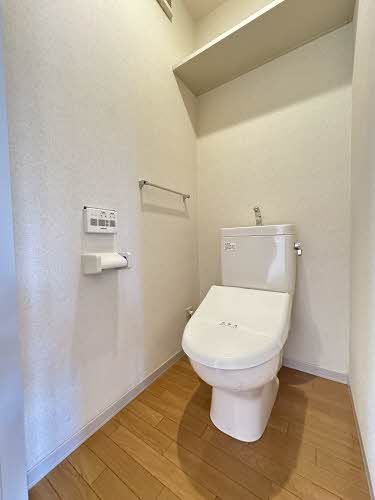 ＪＲ山陽本線 福山駅 徒歩31分 2階建 築25年のトイレ写真