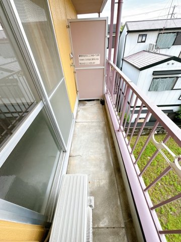 阪急千里線 吹田駅 徒歩11分 3階建 築30年の内装写真