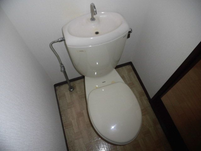 ピアットハイツAのトイレ写真