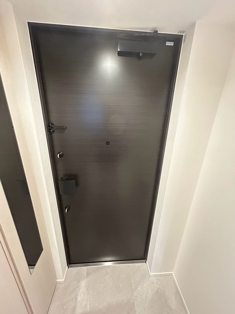 玄関　別部屋参照写真