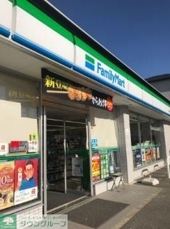 コンビニ　ファミリーマート長久手段之上店（コンビニ）まで760m